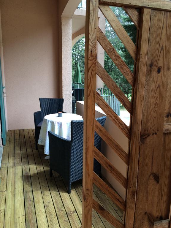 Hotel De La Mer Ла Кроа Валмер Екстериор снимка