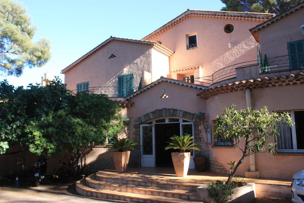Hotel De La Mer Ла Кроа Валмер Екстериор снимка